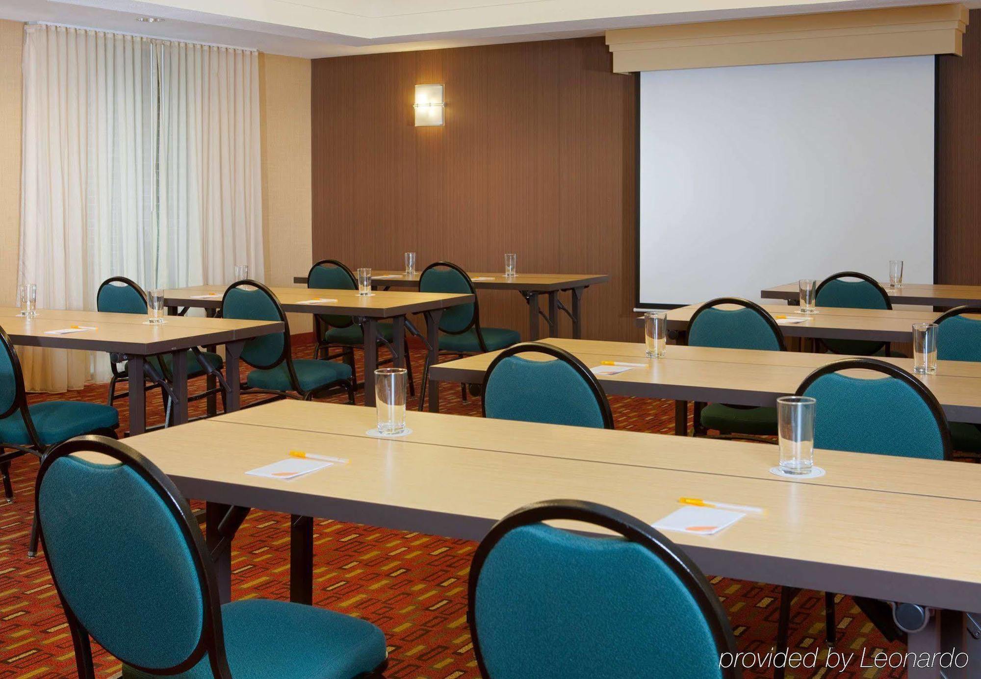 Courtyard By Marriott Houston Northwest Hotel Exterior photo